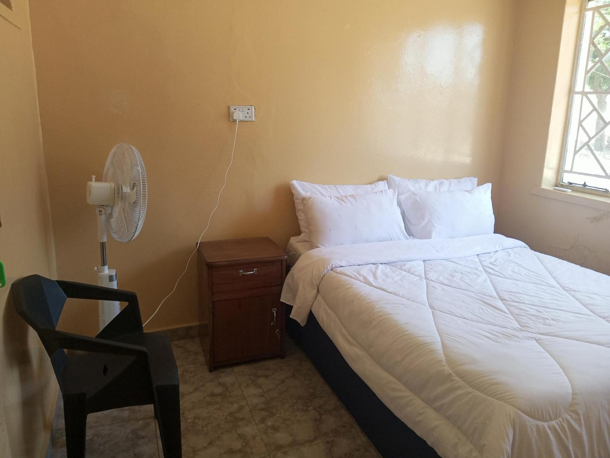 Buffalo Bob Lodge Livingstone Quarto foto
